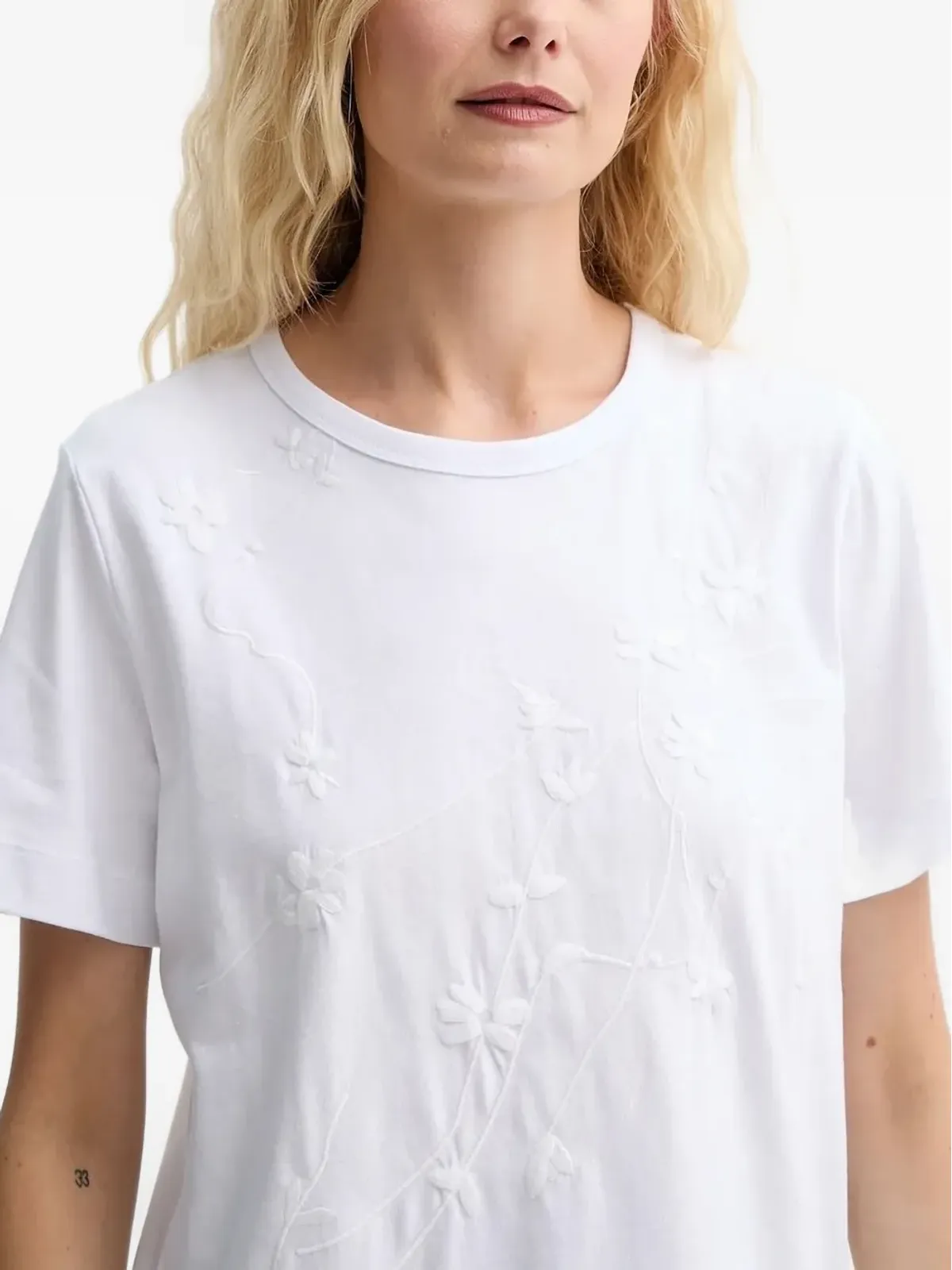 MUNTHE 刺繍花柄Tシャツ - 画像3