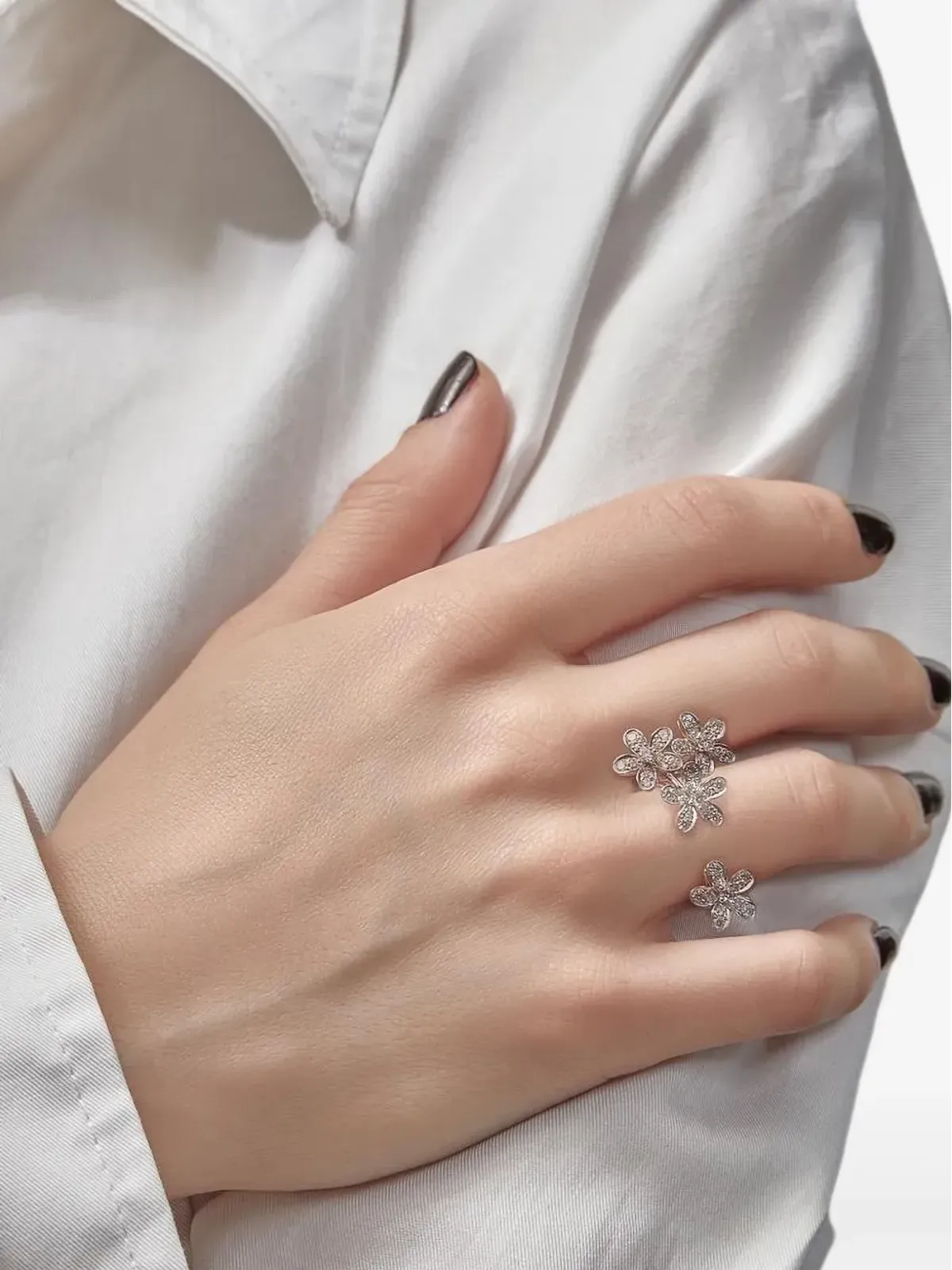 Van Cleef & Arpels Vintage ソクラテス 指の間 ダイヤモンドリング - 画像2