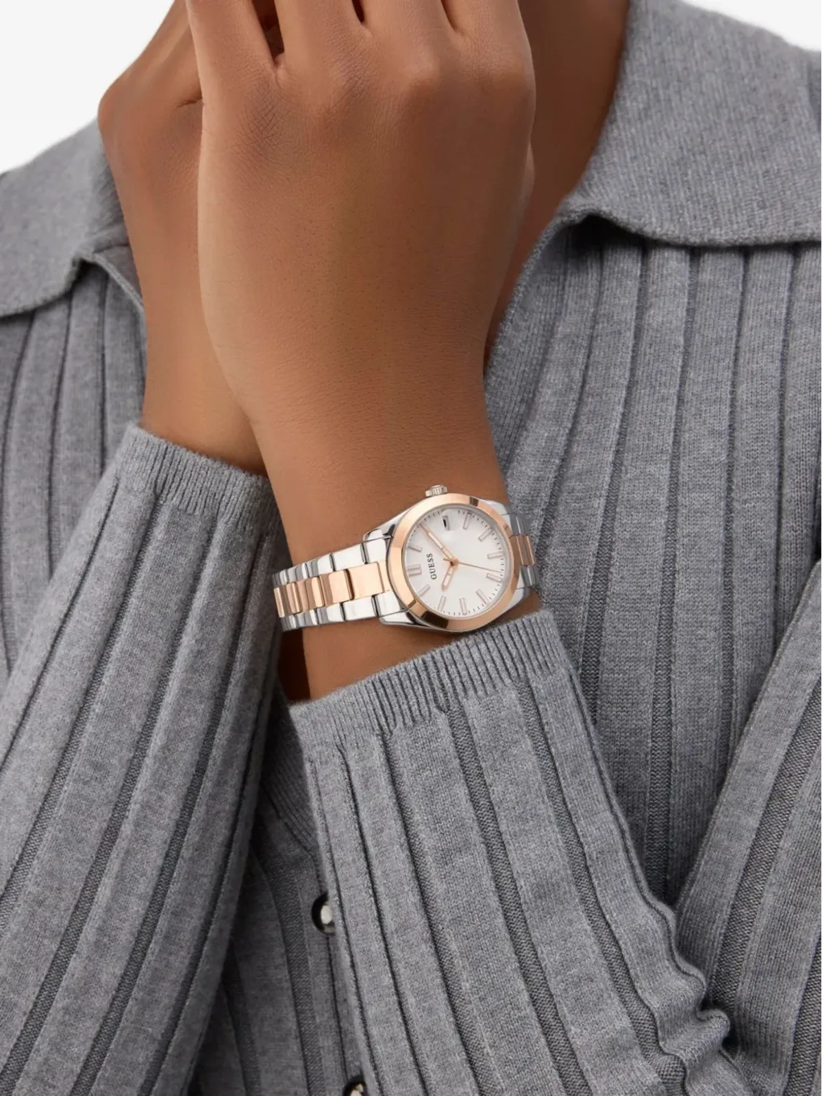 GUESS USA アリス ホワイト - 画像2