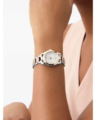 GUESS USA ヴェダ ホワイト - サムネイル5