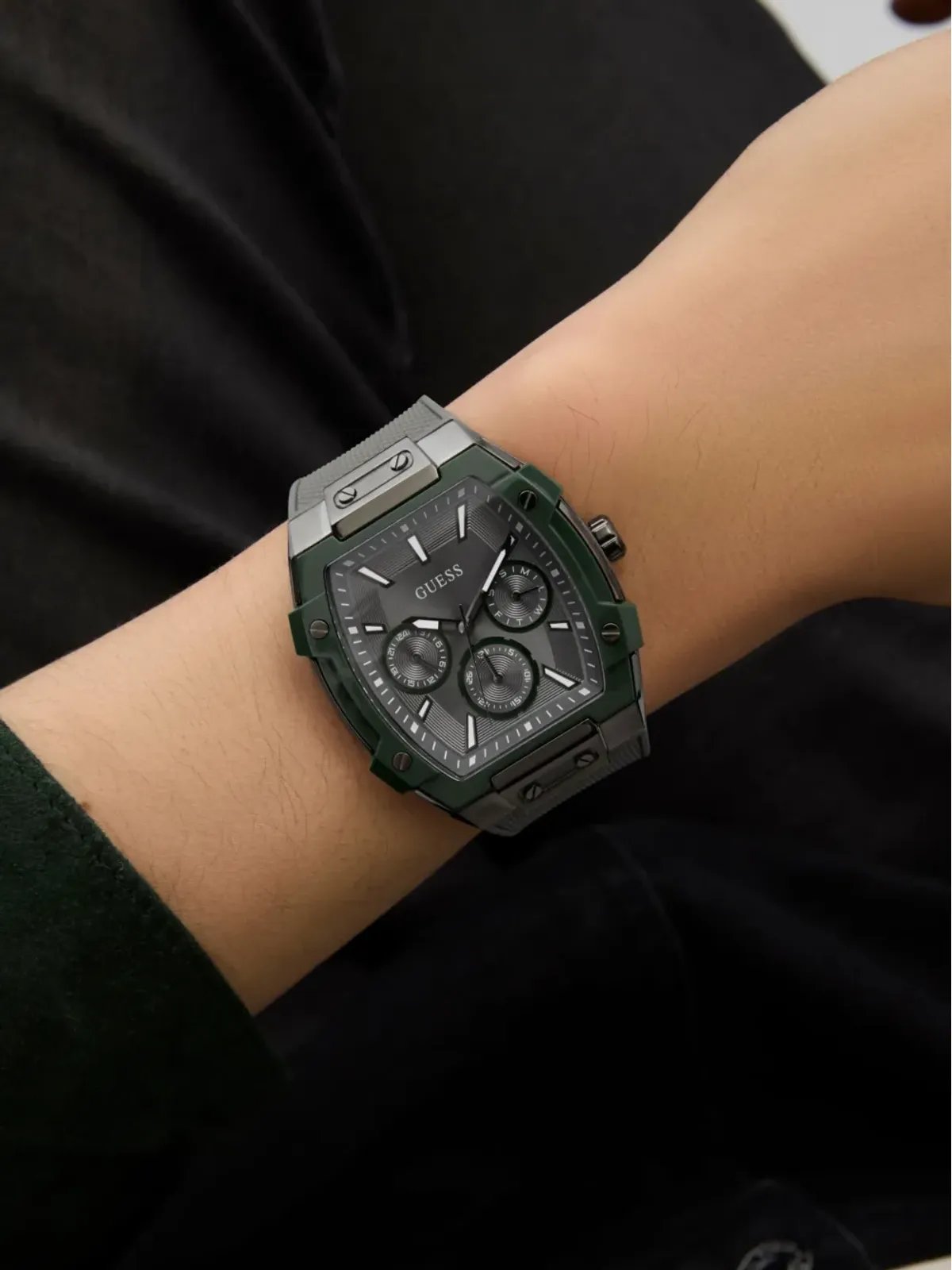 GUESS USA ステンレススチール製多機能腕時計 - 画像2