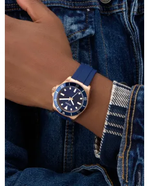 GUESS USA リサイクルスチール ウォッチ ブルー - サムネイル2