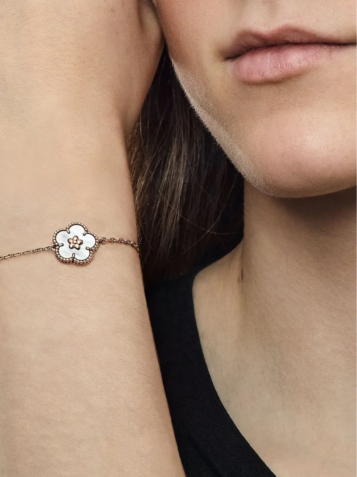 Van Cleef & Arpels ビンテージ 18K ローズゴールド マザーオブパール ブレスレット - 画像2