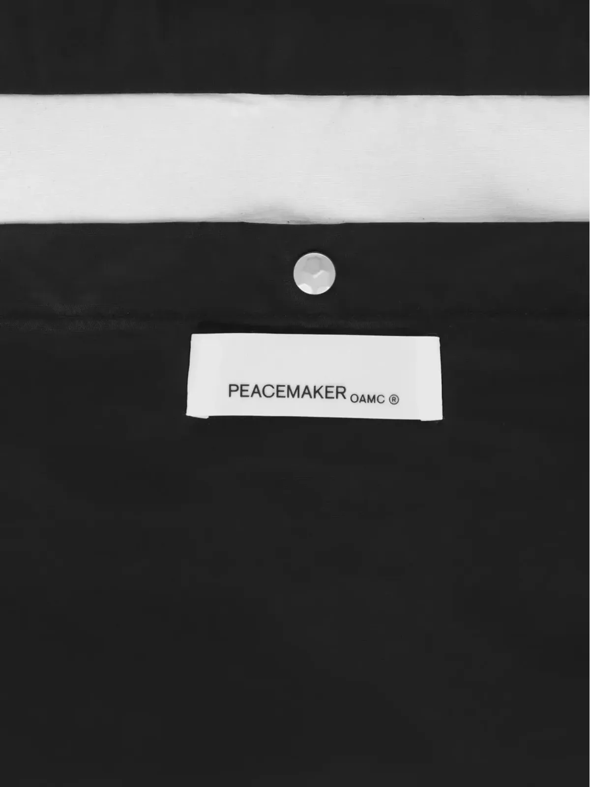 OAMC Peacemaker キャリーハンドル トートバッグ - ブラック - 画像4