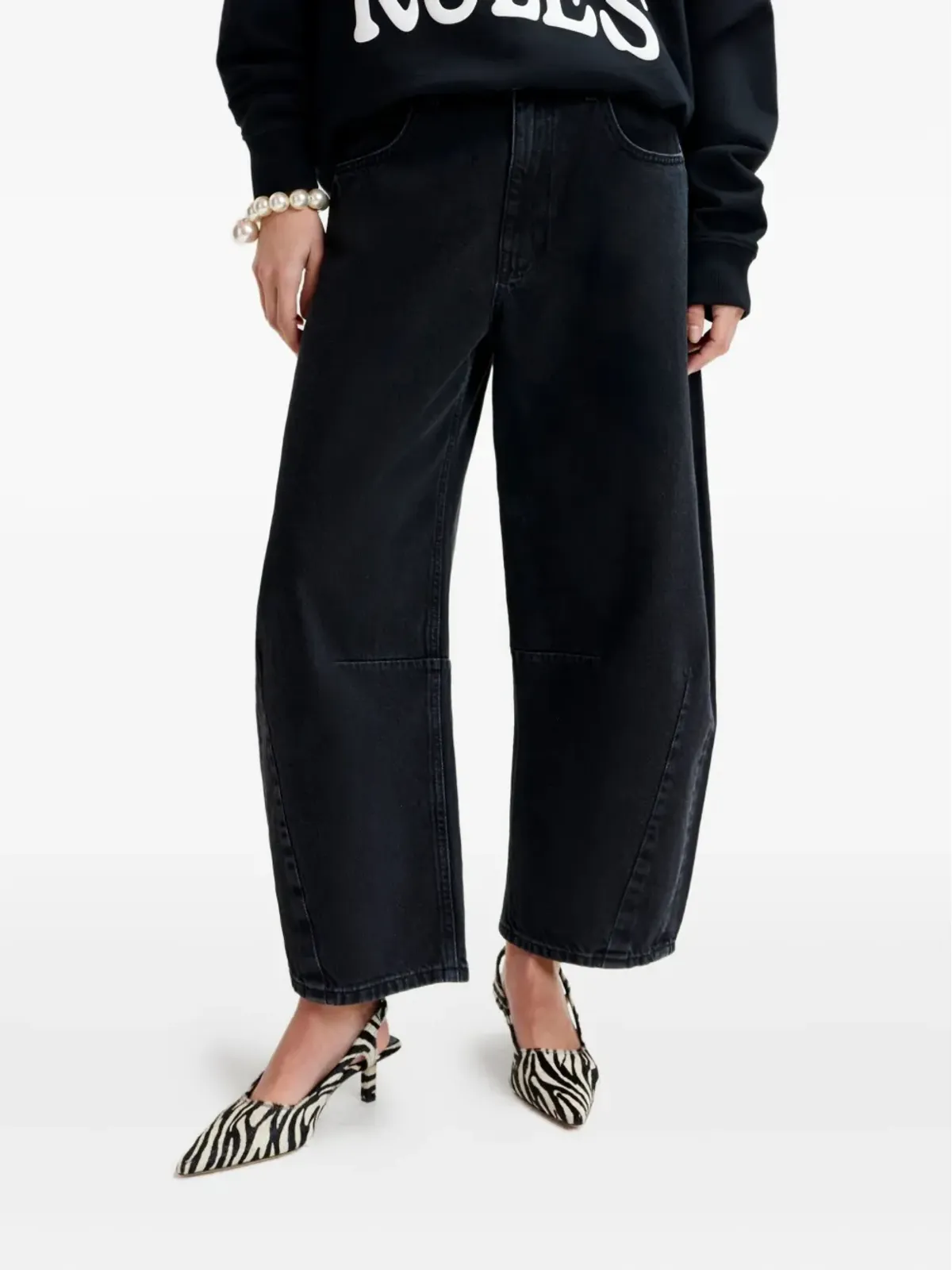 Essentiel Antwerp ツイストシーム コットン バレルレッグ ジーンズ - 画像3