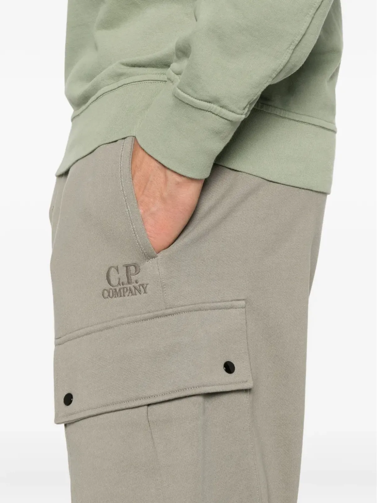 C.P. Company カーゴポケットスウェットパンツ - 画像5
