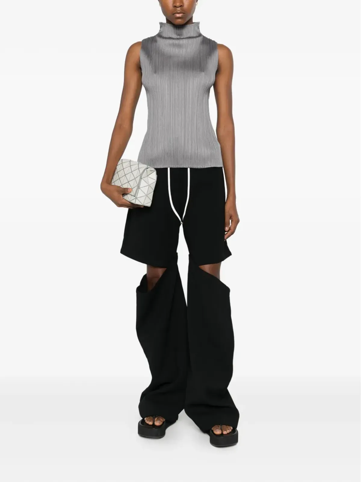 Pleats Please Issey Miyake プリーツプリーズ イッセイミヤケ プリーツファンネルネックトップ - 画像2
