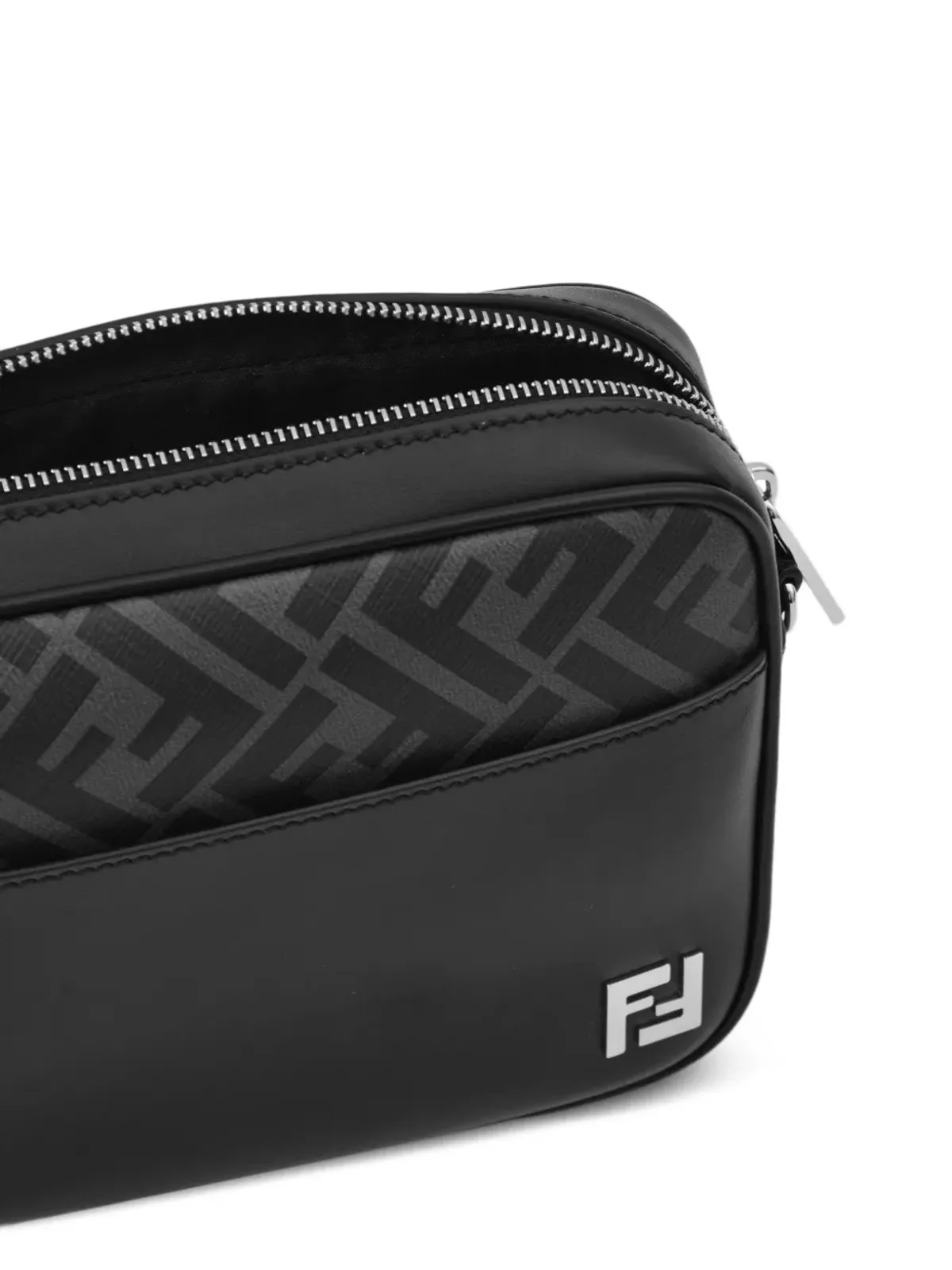 FENDI ロゴレザー メッセンジャーバッグ - 画像4