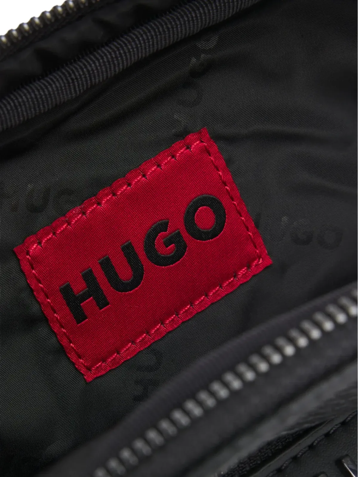 HUGO ロゴプレート メッセンジャーバッグ - 画像4