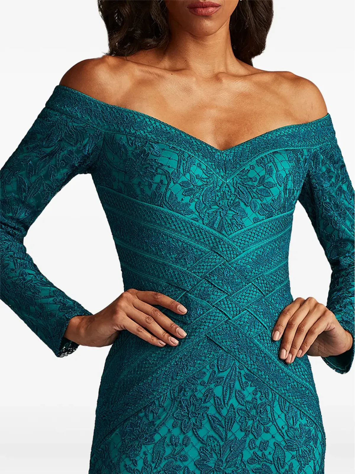 Tadashi Shoji Ishana ガウンドレス - 画像4