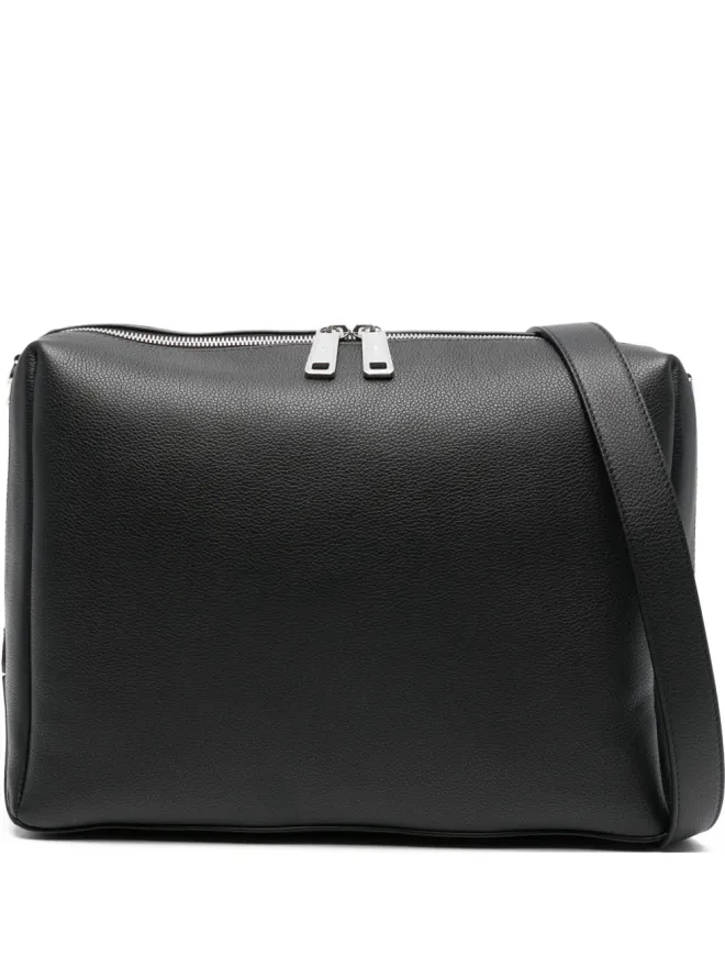 Fendi FENDI Lui palladium ロゴ ジップ ショルダーバッグの商品画像
