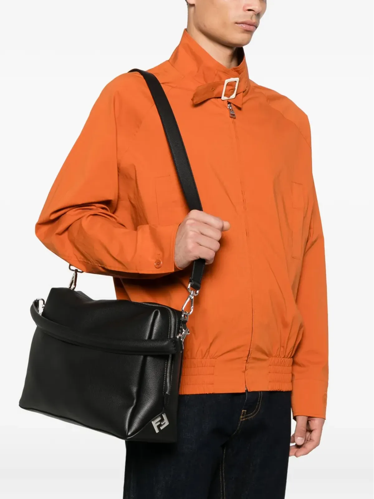 FENDI Lui palladium ロゴ ジップ ショルダーバッグ - 画像2