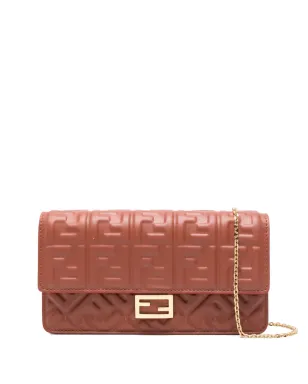 FENDI バゲット ロゴプレート キルティング クラッチバッグ レッド - サムネイル1