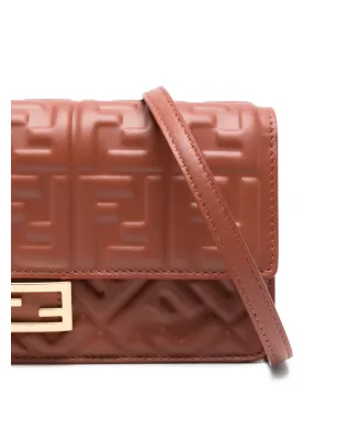 FENDI バゲット ロゴプレート キルティング クラッチバッグ レッド - サムネイル4