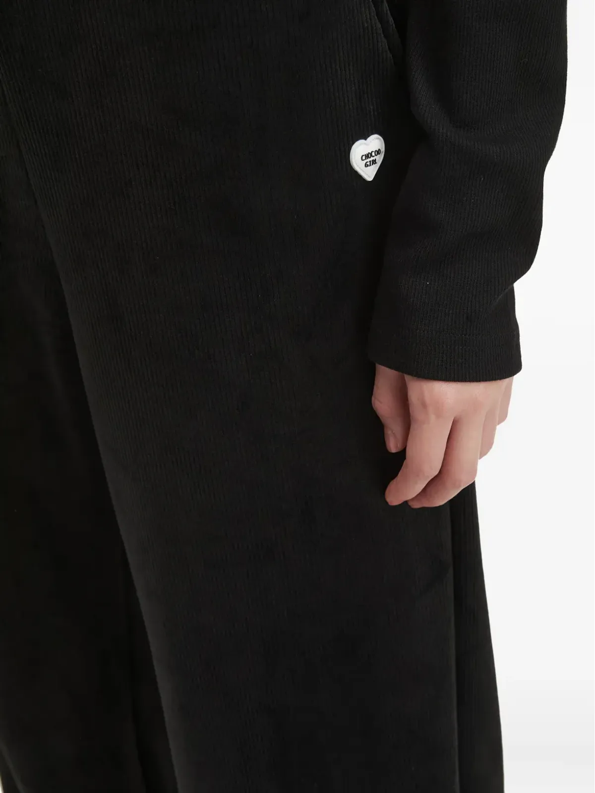 CHOCOOLATE heart-emblem ribbed trousers - Black - 画像5