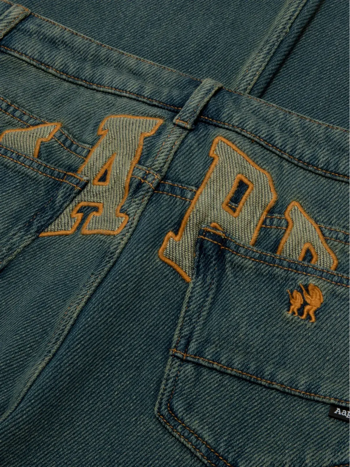 A BATHING APE® 刺繍ポケットジーンズ - 画像4
