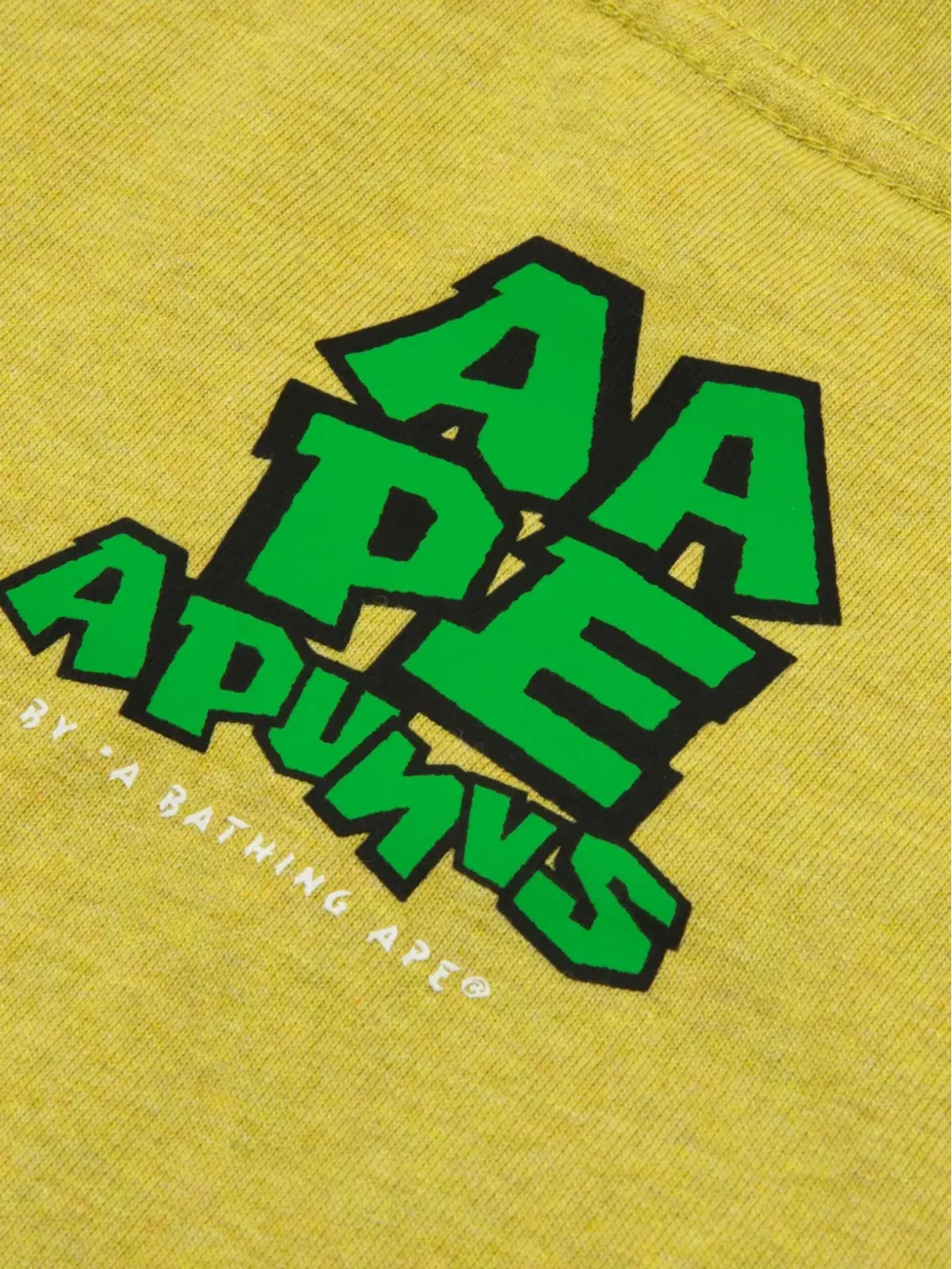 AAPE BY *A BATHING APE® アape Head カモ柄プリント Tシャツ イエロー - 画像4