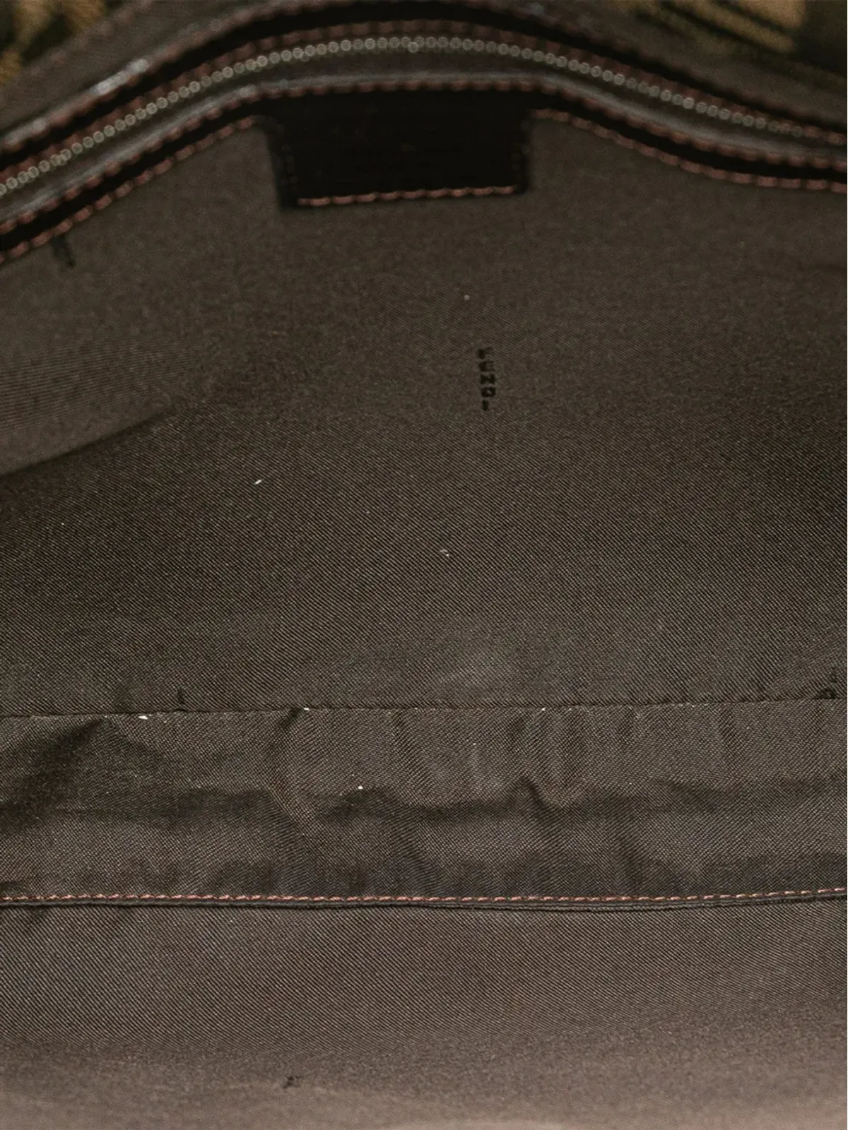 Fendi Pre-Owned 20世紀 Zucca Canvas ショルダーバッグ ブラウン - 画像5