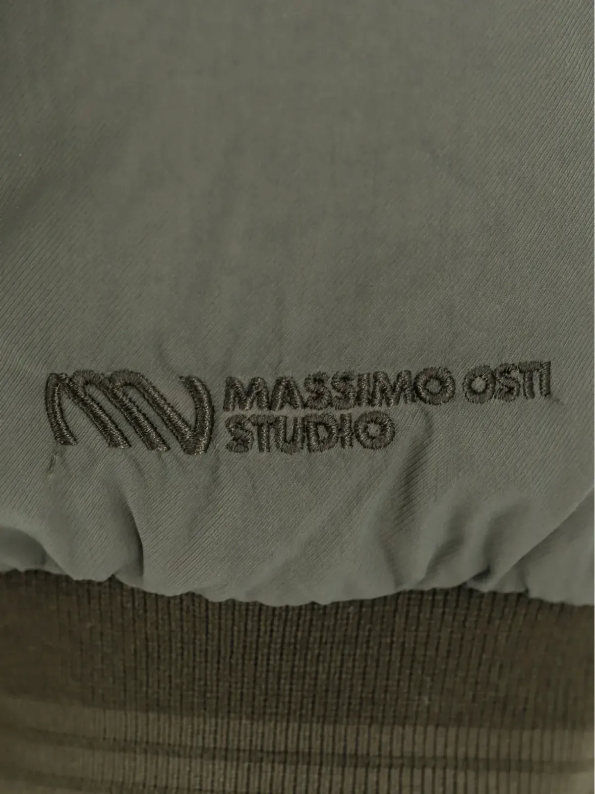 Massimo Osti Studio ロゴディテール パデッドジャケット - 画像3