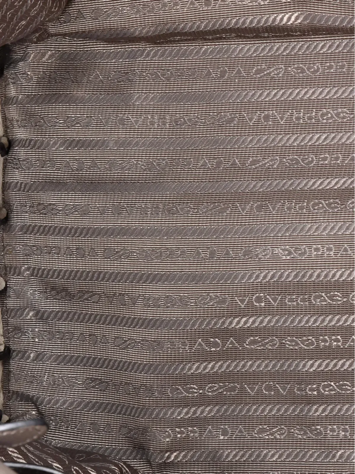 Prada ビンテージ Soft Bibliotheque City Calfskin Large トートバッグ - Neutrals - 画像4
