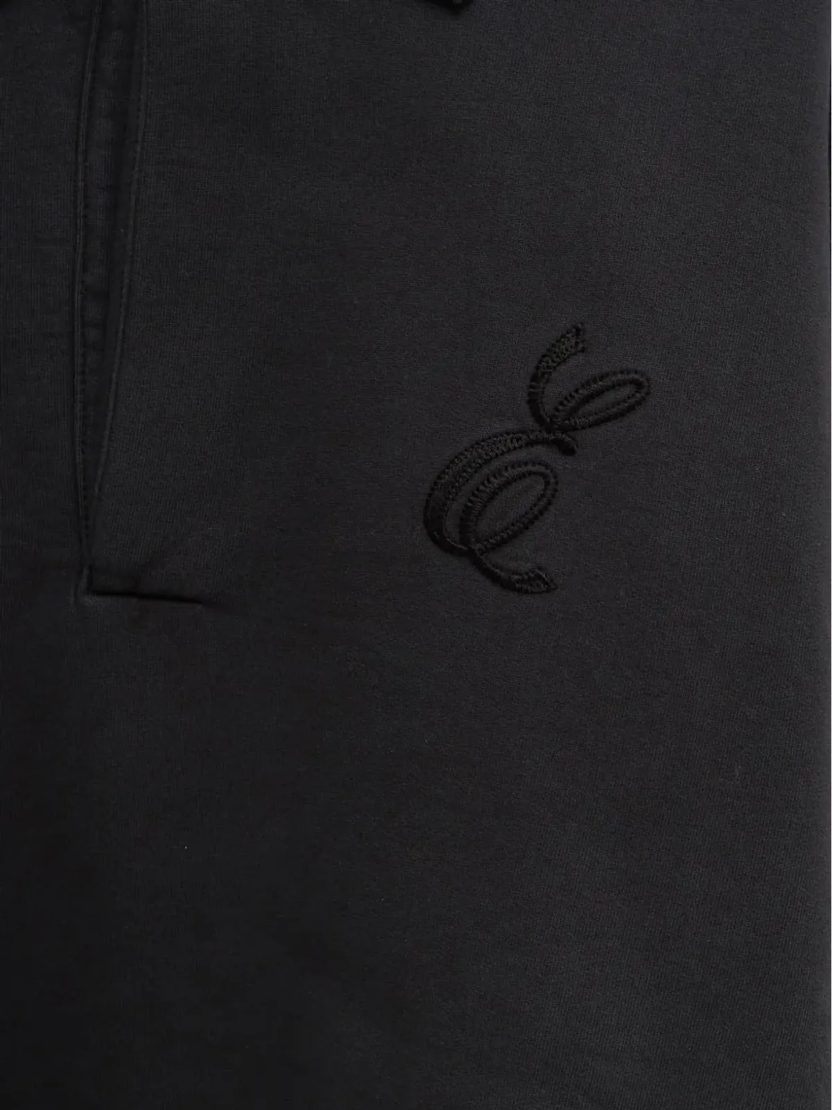 FEAR OF GOD ESSENTIALS 刺繍ロゴ ポロシャツ - ブラック - 画像3