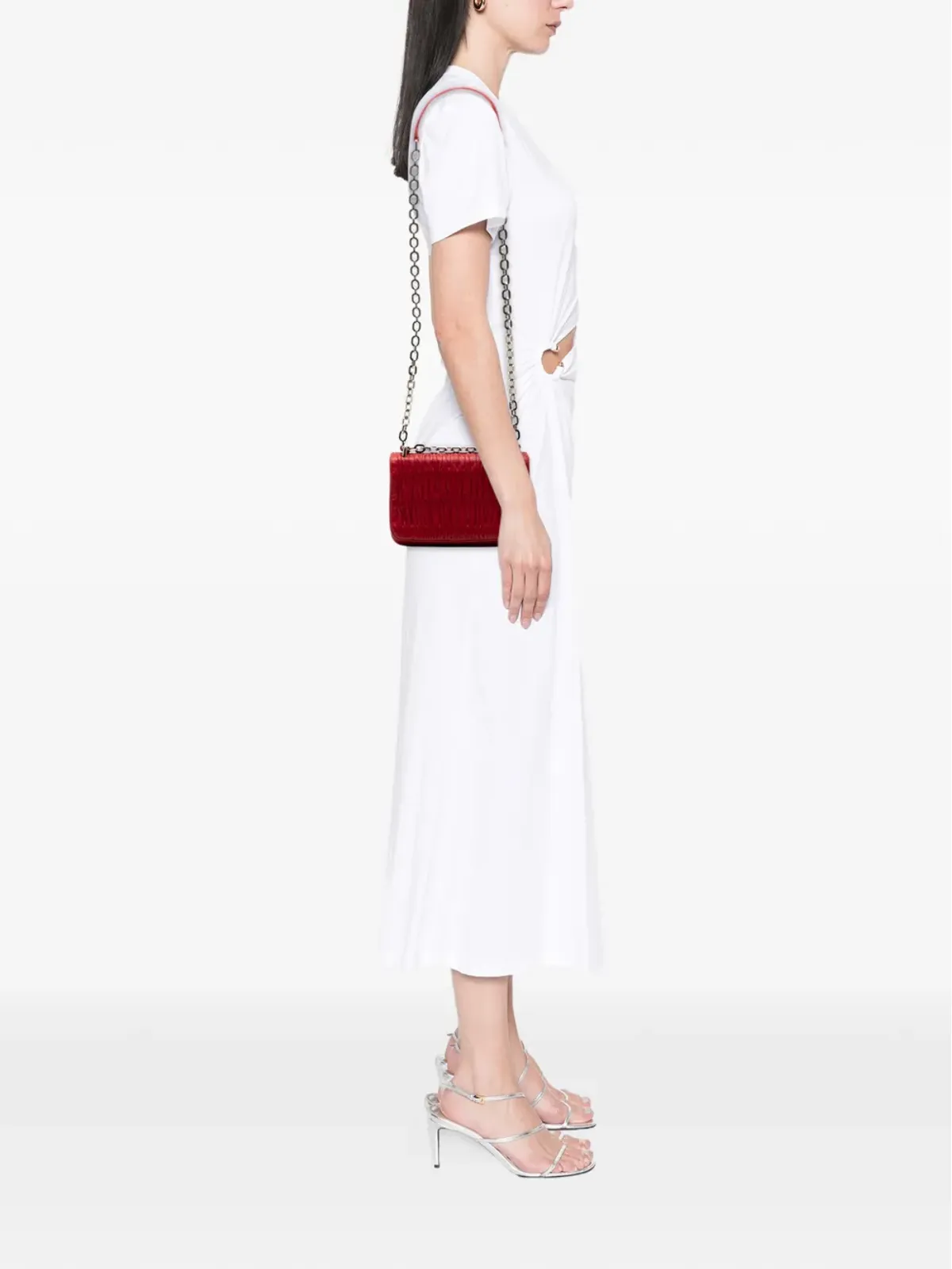 Prada ビンテージ 2000-2025 ナッパ・ゴーフレ ショルダーバッグ レッド - 画像2