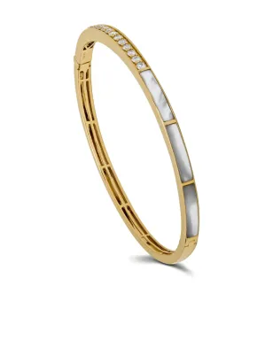 Jewels Aficionado 18Kイエローゴールド マザーオブパールとダイヤモンド バングルブレスレット - サムネイル3
