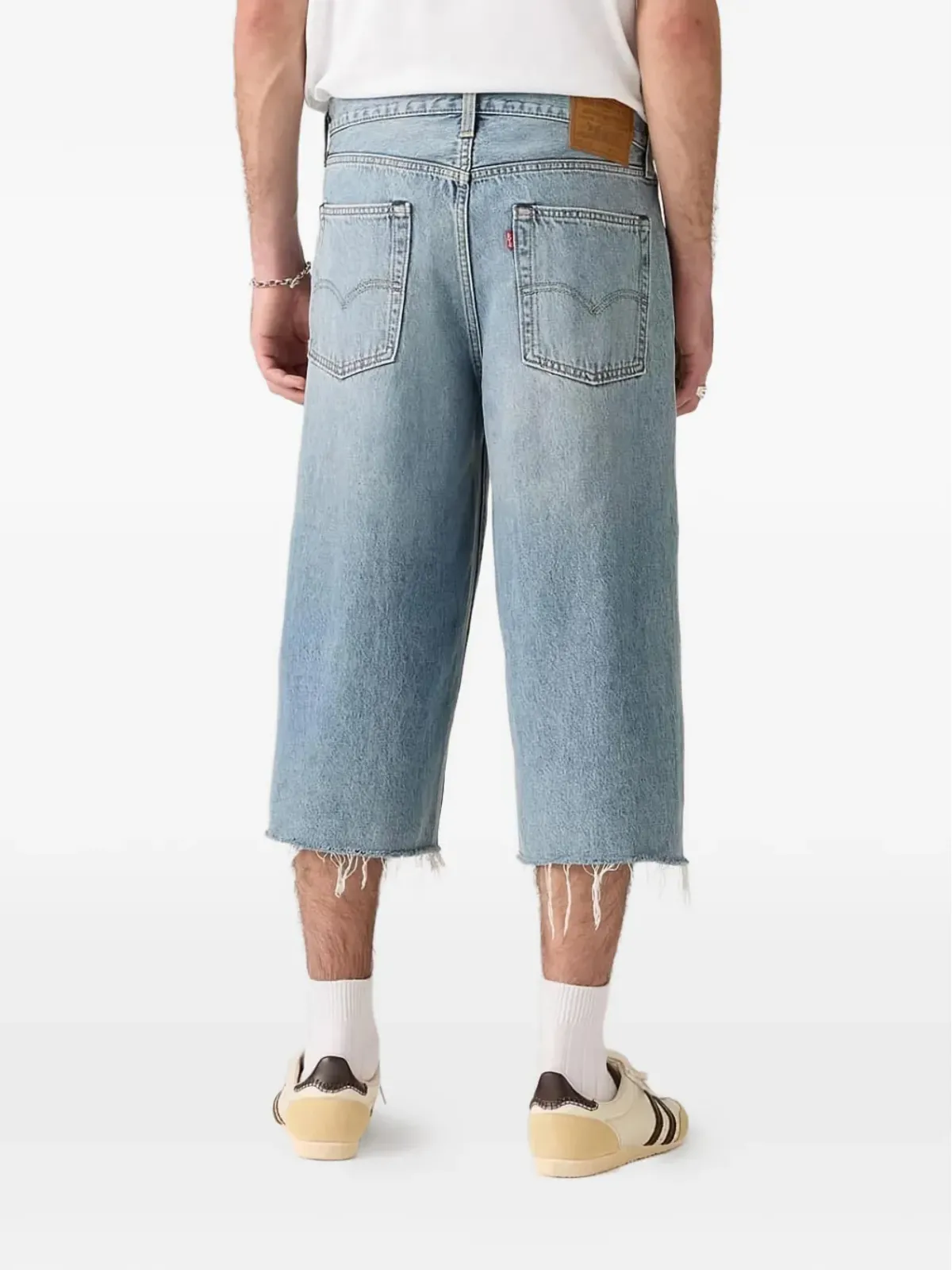 Levi's 478™ バギー・カプリ デニムショーツ ブルー - 画像3