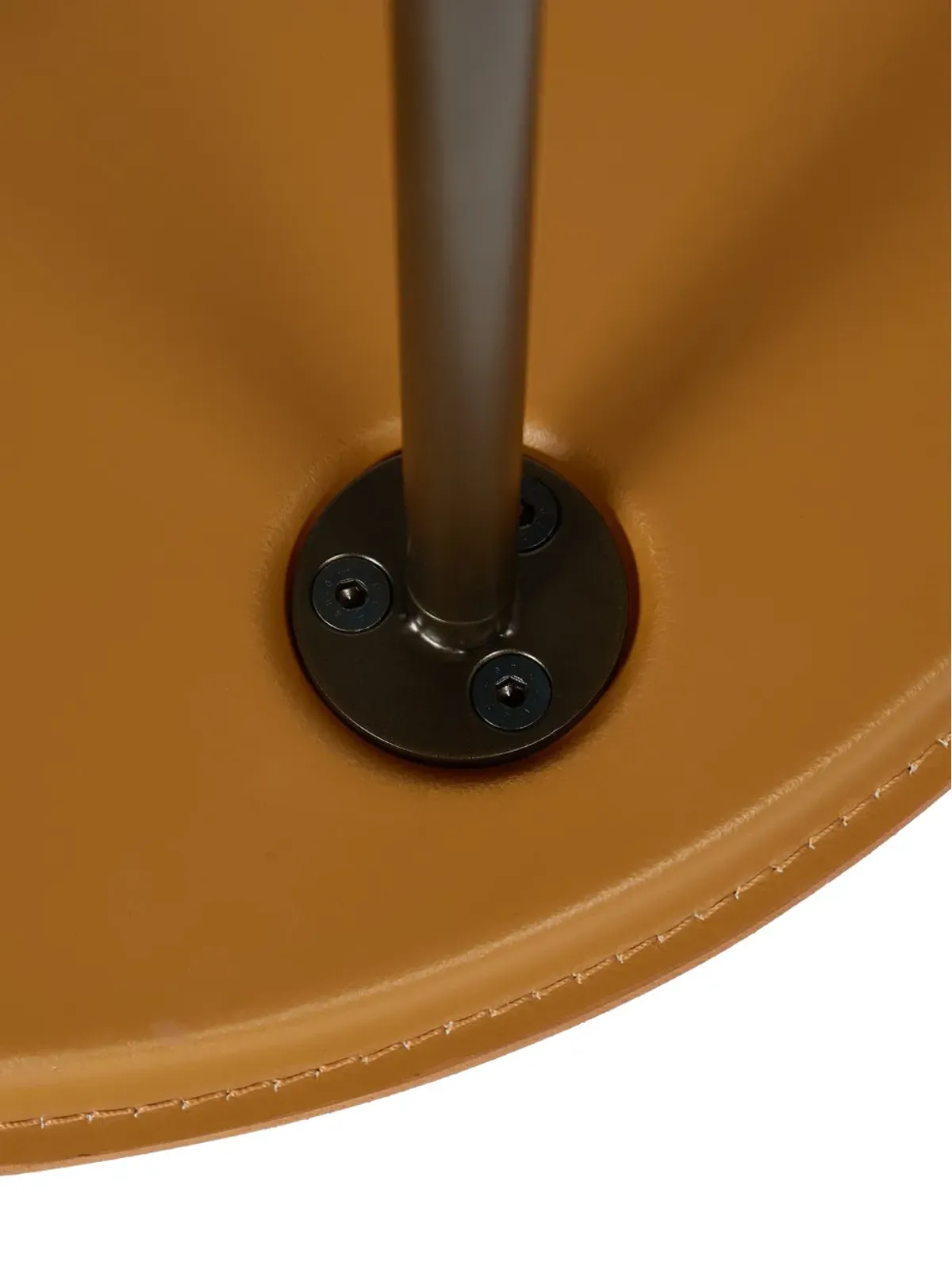 The Conran Shop 六脚サイドテーブル - 画像3