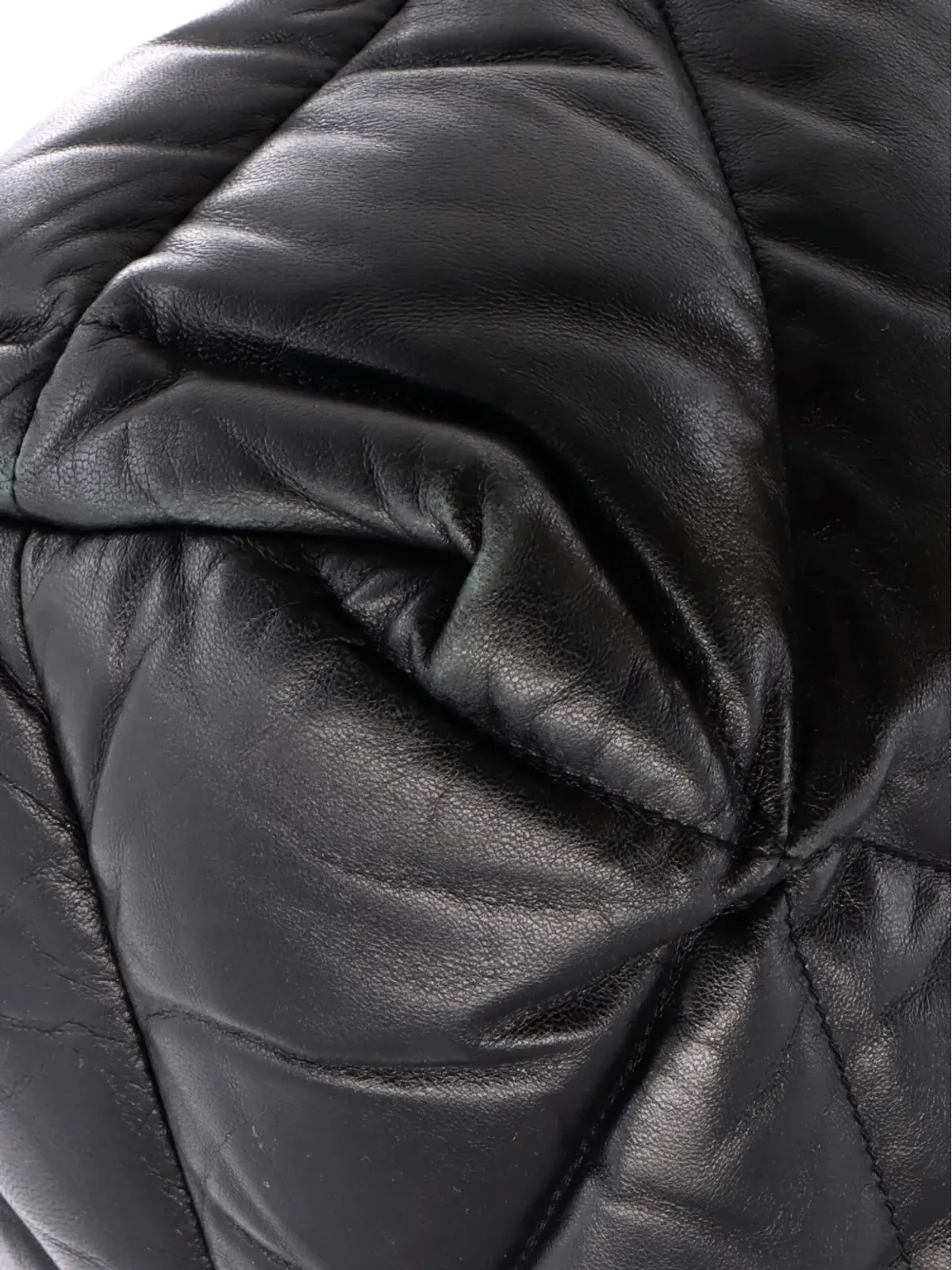 Prada ビンテージ パディッド トートバッグ キルテッド ナパ革 ラージ ショルダーバッグ - ブラック - 画像3