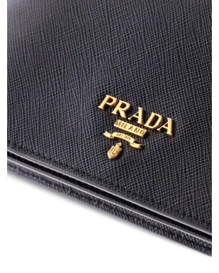 ビンテージ Prada ウォレット・オン・チェーン サフィアーノレザー ミニクラッチバッグ - サムネイル4