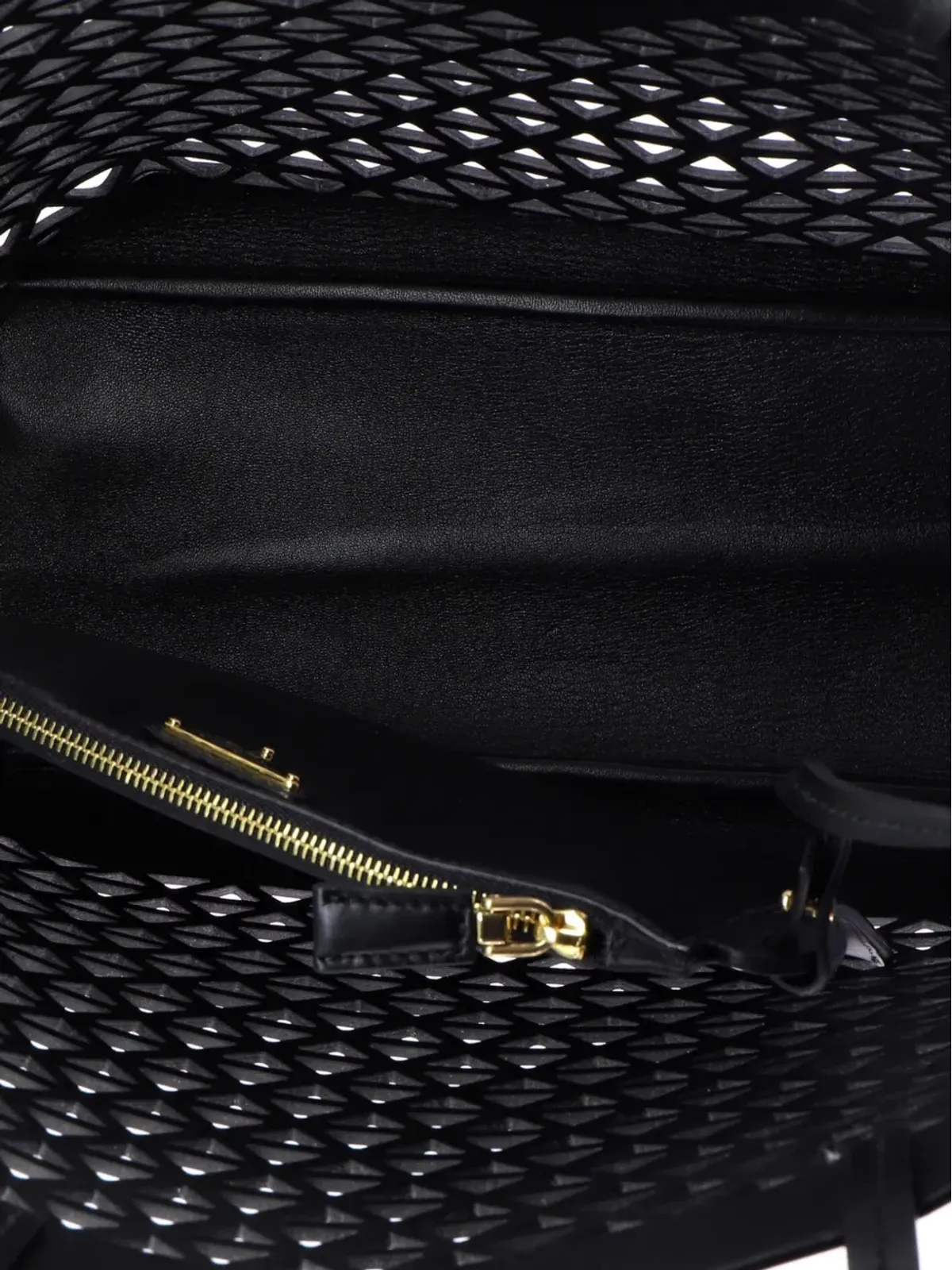 Prada ビンテージ Triangle Logo Shopper Tote レーザーカットレザー ミディアム ショルダーバッグ - ブラック - 画像4