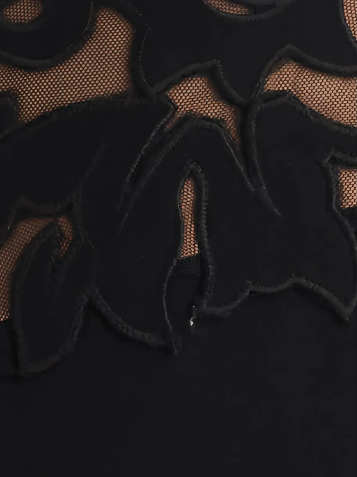 Tadashi Shoji 肩開きフローラルディテールのマキシドレス - 画像5