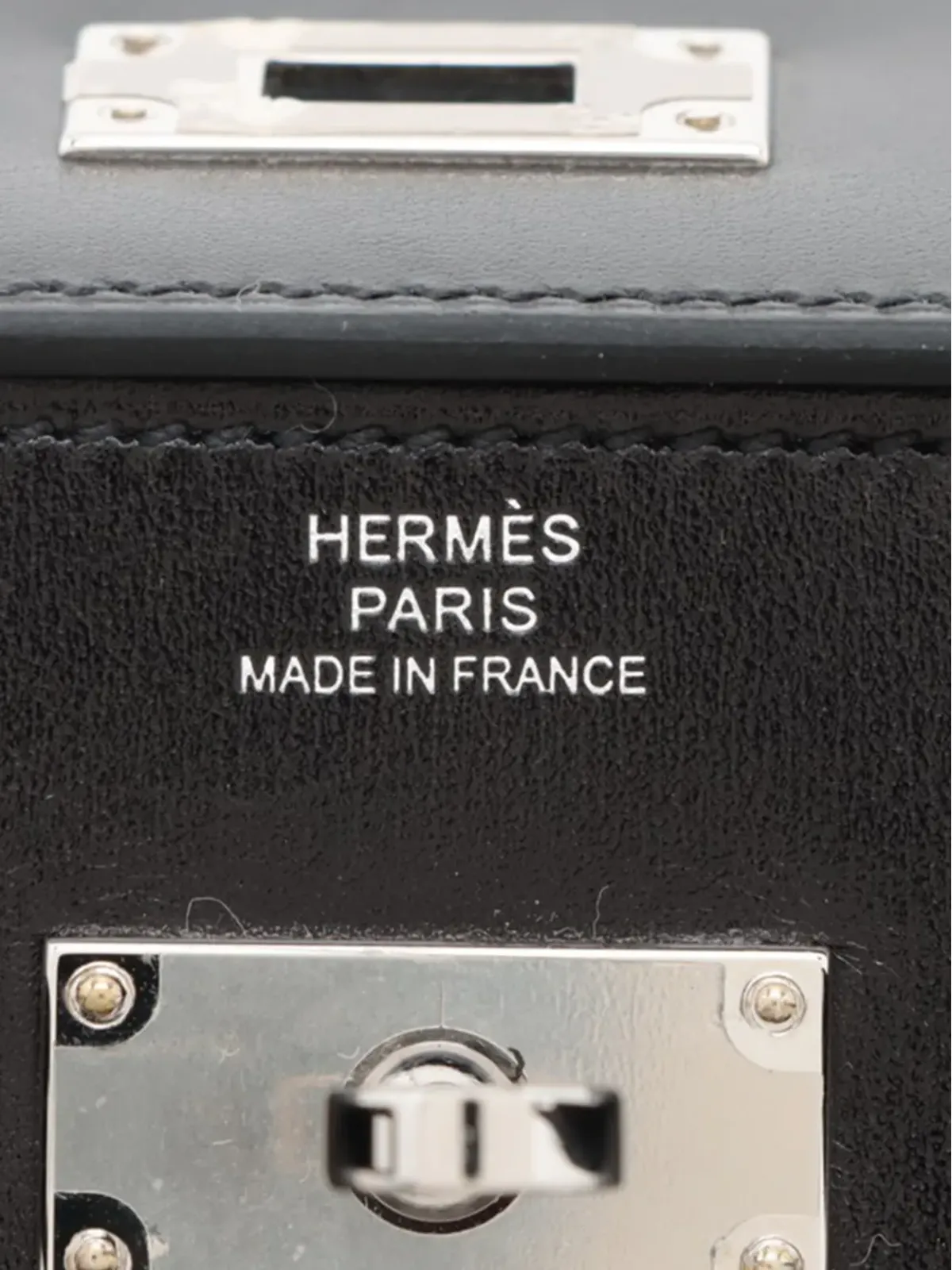 Hermès ビンテージ 2023 タデラクト ケリー To Go ウォレット クロスボディバッグ ブラック - 画像2