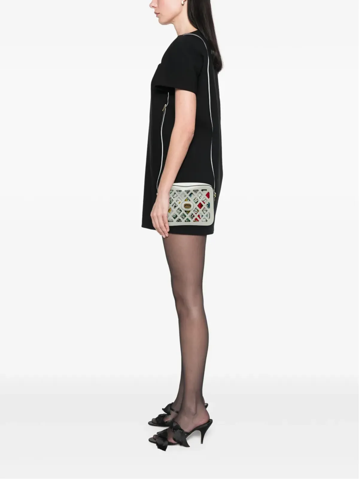 Gucci ビンテージ クロスボディバッグ カーフレザー×フローラキャンバス インフィニティ - 画像2
