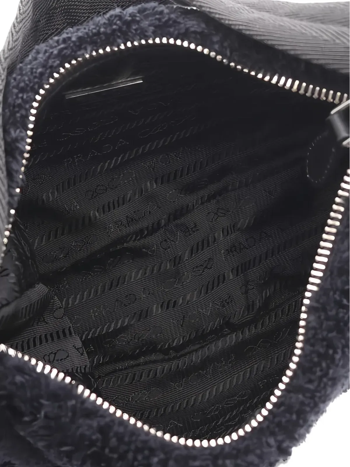 Prada ビンテージ 2010年代 ミニ Re-Edition 2000 Spugna ロゴ トートバッグ - 画像4