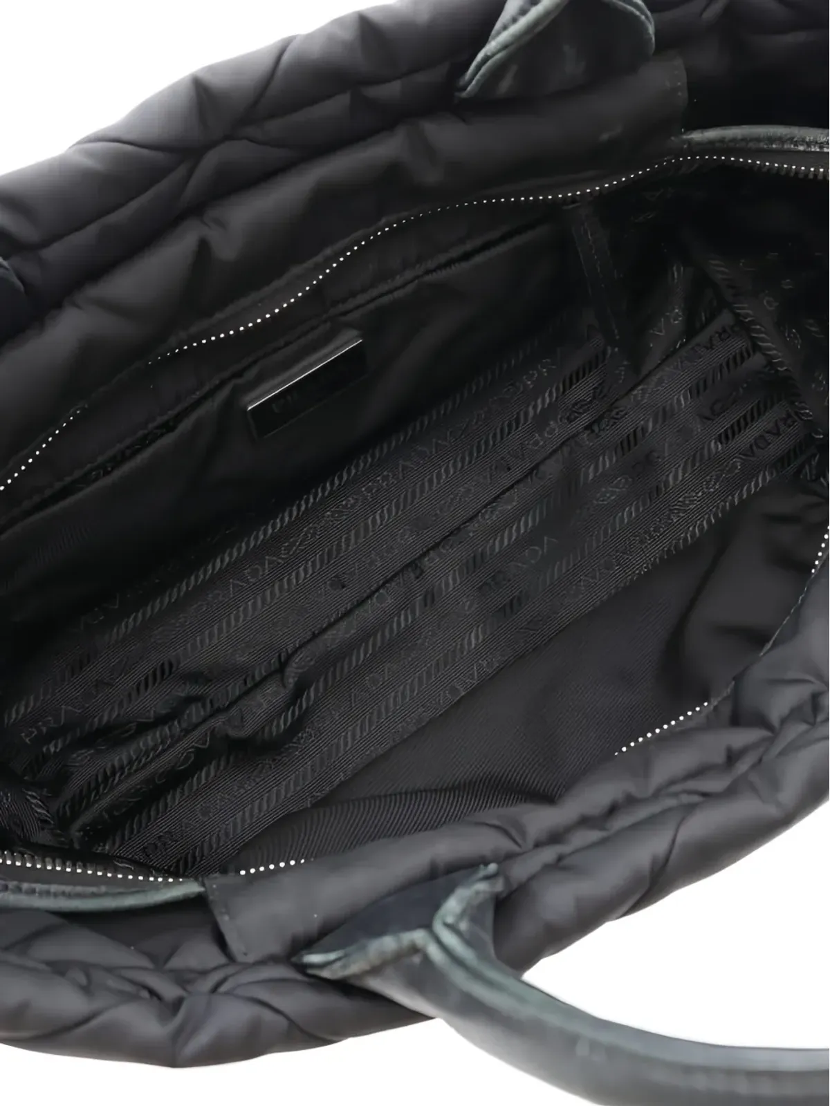 Prada ビンテージ 2000年代 布地キルテッド ハンドバッグ - ブラック - 画像5