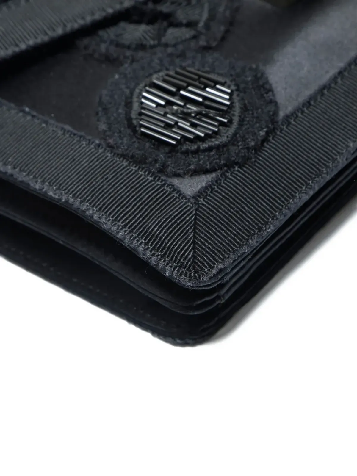 ビンテージ Prada 2000-2010 サテン ビーズ刺繍入り ショルダーバッグ - ブラック - 画像5