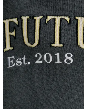 FROM FUTURE グレーの刺繍ロゴ入りクルーネックセーター - サムネイル4