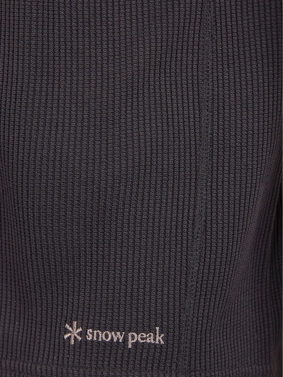 Snow Peak 刺繍入りリブTシャツ - 画像3