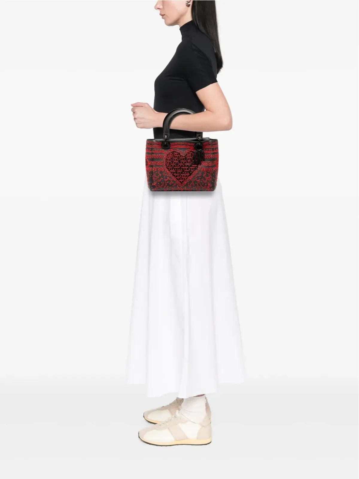Christian Dior Pre-Owned レディ Dior サッチェル ハート刺繍モチーフ カーフレザー ブラック - 画像2