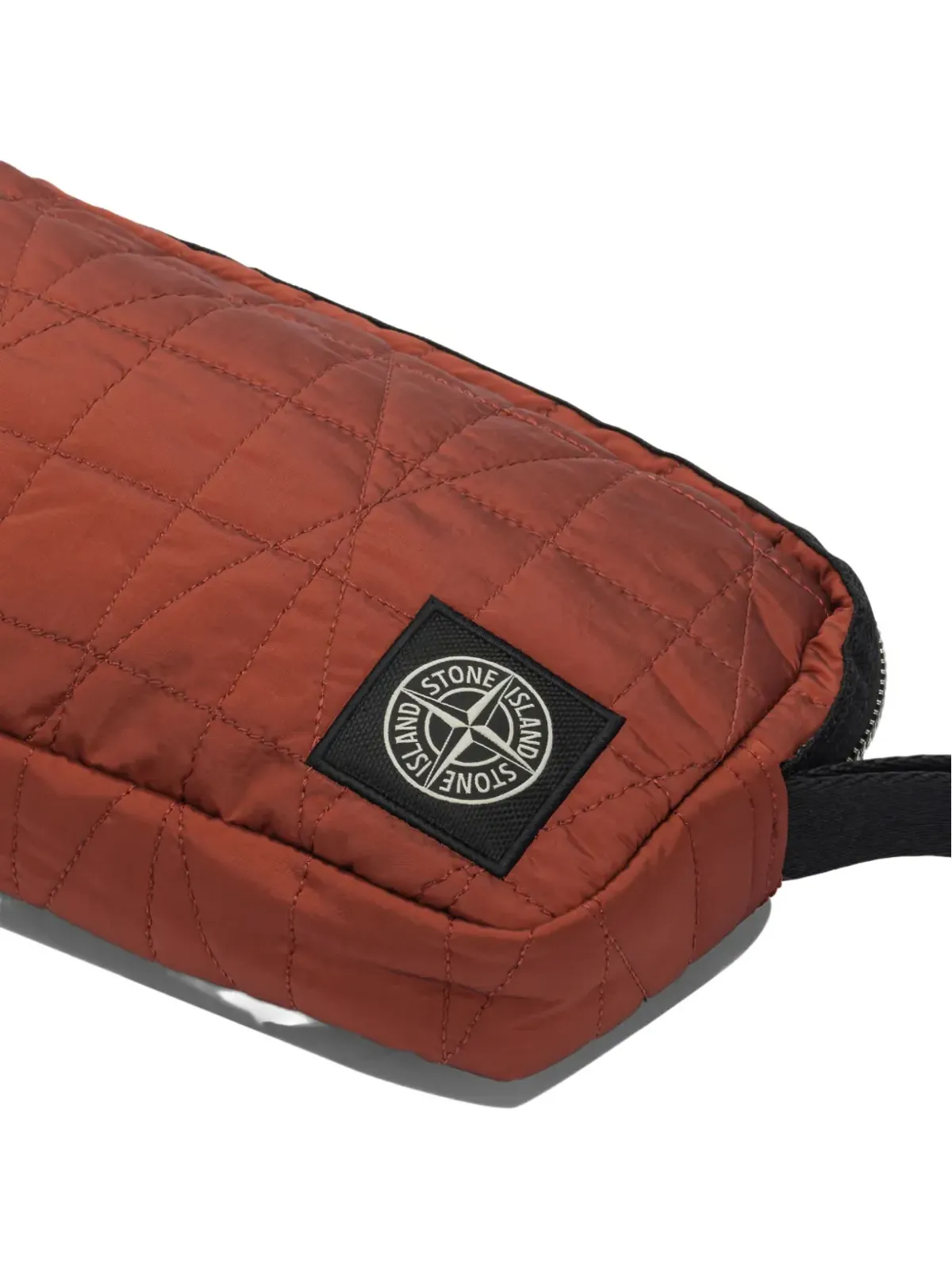 Stone Island キルテッドジップクラッチバッグ レッド - 画像4