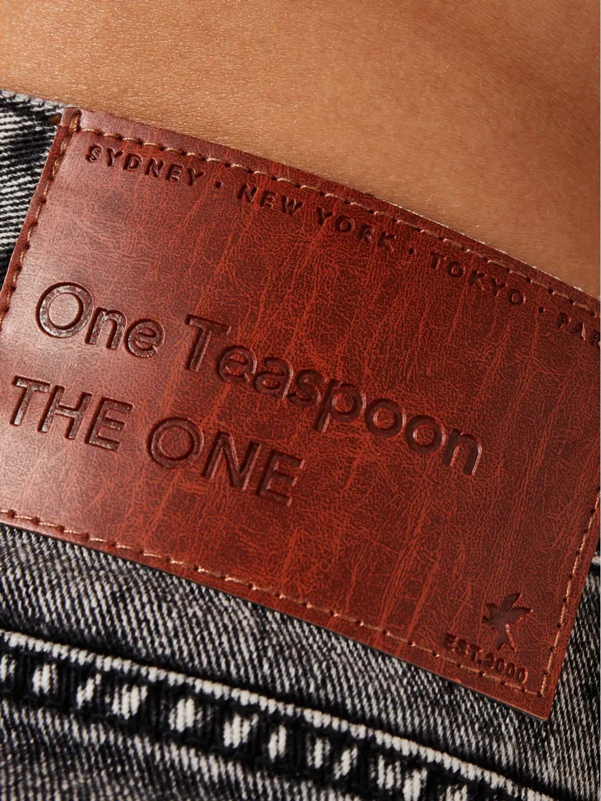 One Teaspoon レースアップショーツ - 画像5