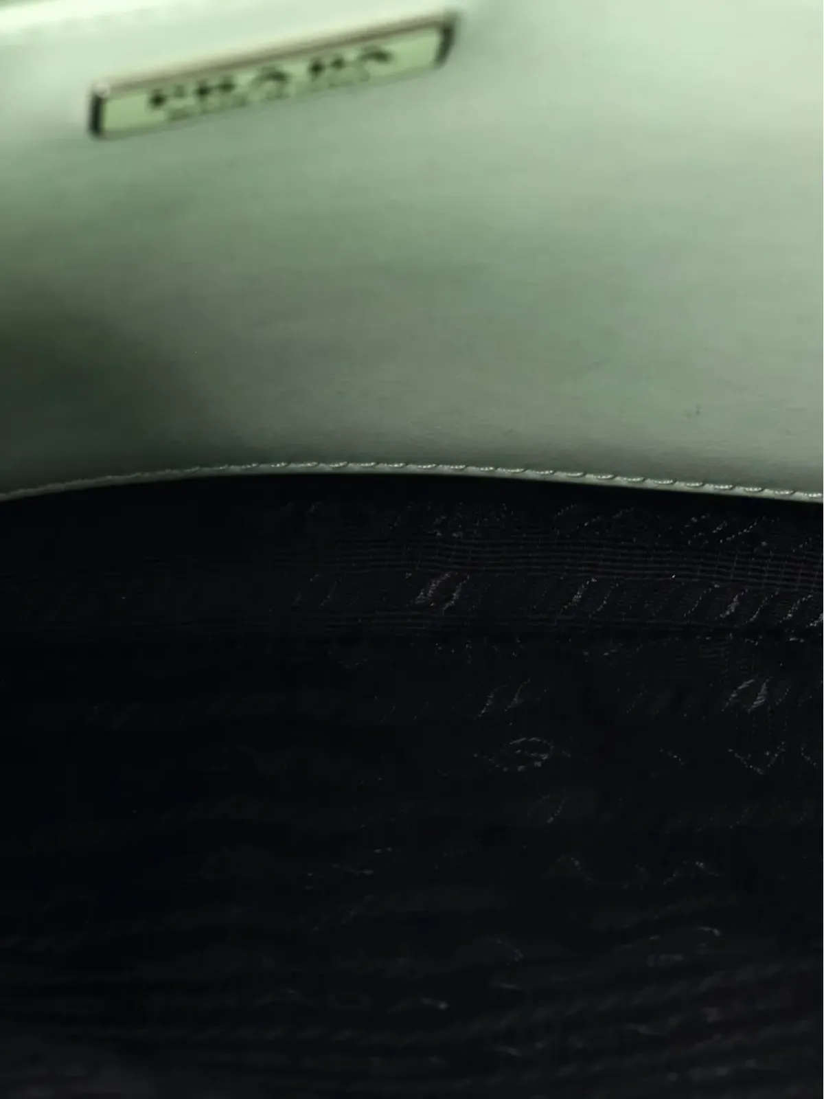 Prada ビンテージ Cleo ショルダーバッグ スパッゾラートレザー ミディアム ホーボーバッグ - グリーン - 画像4