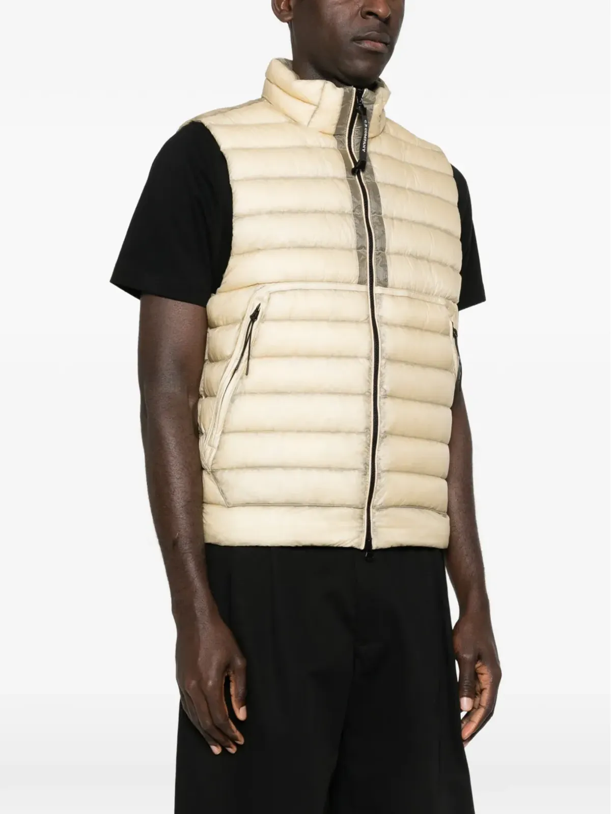 C.P. Company lens down gilet - 画像3