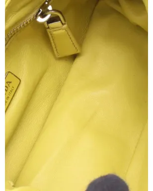 Prada ビンテージ 2010-2025 ナッパ・ソフトパッド リエディション 2002 ムーン・サッチェル イエロー - サムネイル4