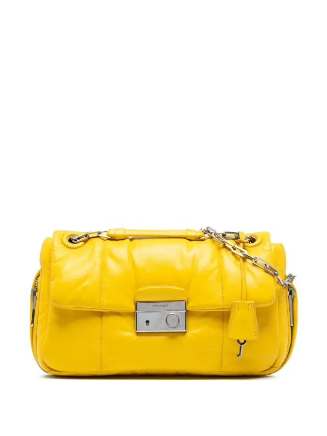 Prada Pre-Owned Prada ビンテージ 2013-2025 ナッパレザー ボンバー サウンドロック チェーンフラップ ショルダーバッグ - イエローの商品画像