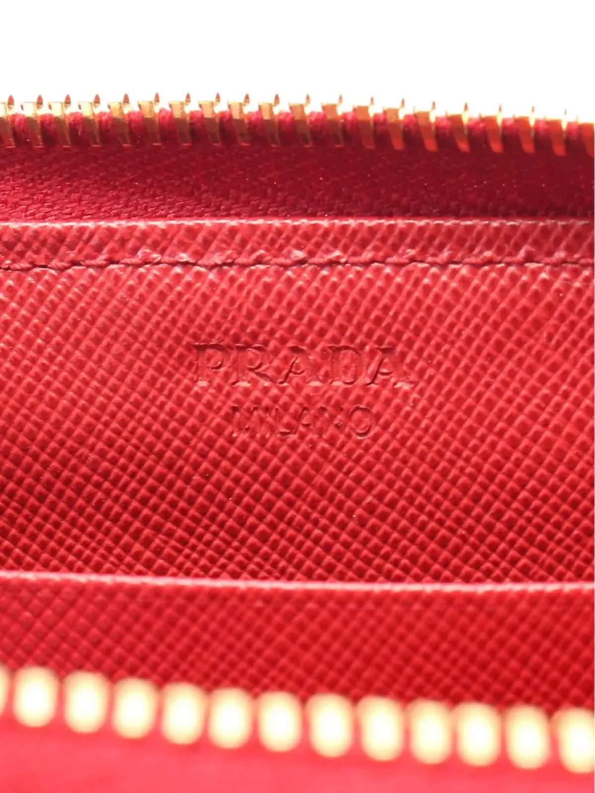 Prada ビンテージ 2000-2025 サフィアーノ ジップアラウンド ウォレット ロングウォレット - レッド - 画像5
