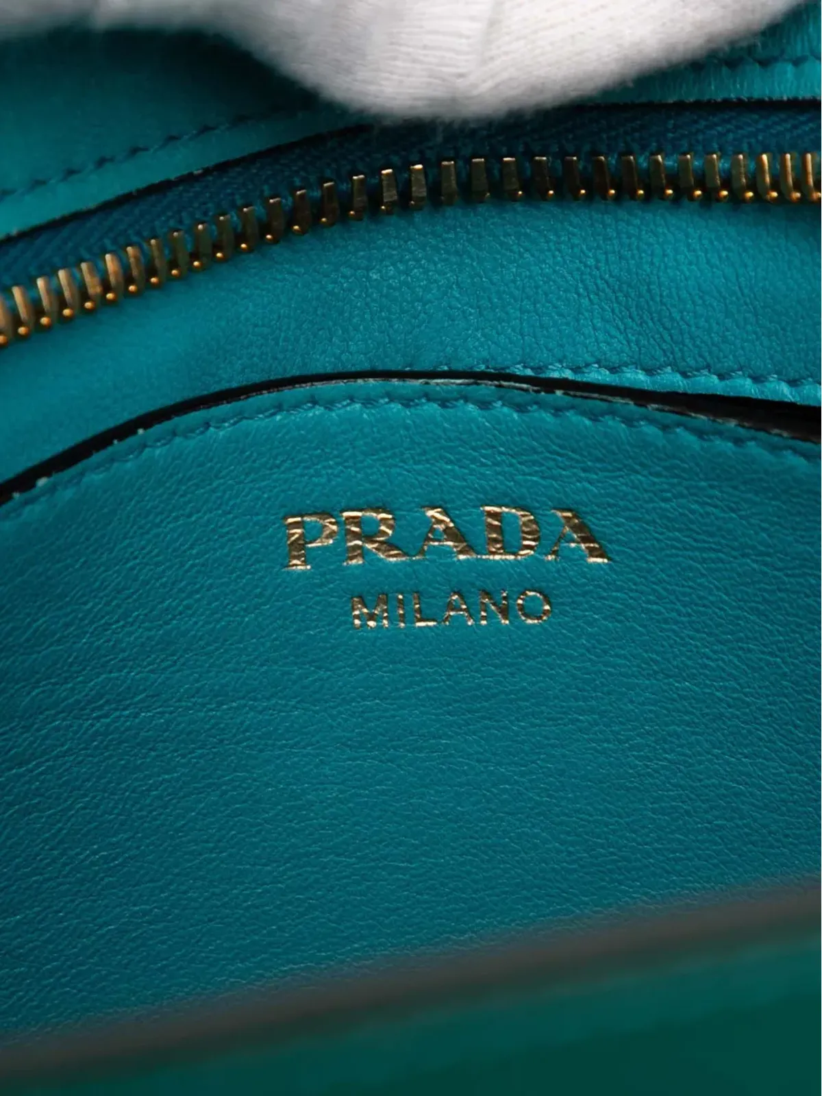 Prada ビンテージ 2013-2025 ビカラー サフィアーノ ヴェルニス エスプラナード クロスボディバッグ - ブルー - 画像5
