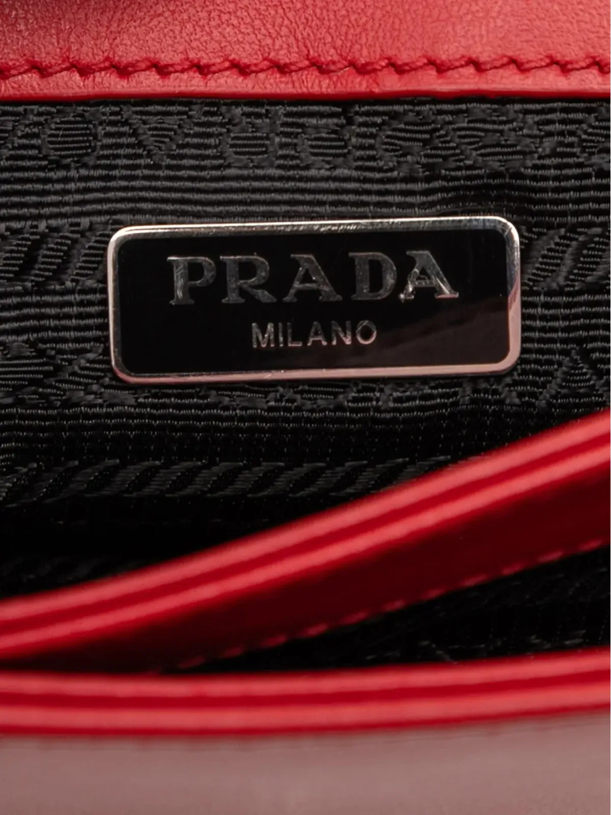 Prada Pre-Owned 2013-2025 サフィアーノとシティ・カーフ チェーン クロスボディバッグ - レッド - 画像5